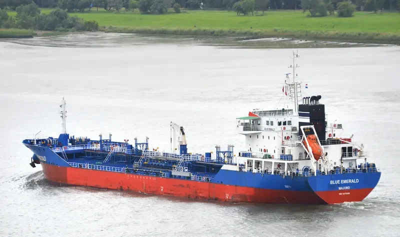 KENRICK Tanker IMO 9475430 photo 9