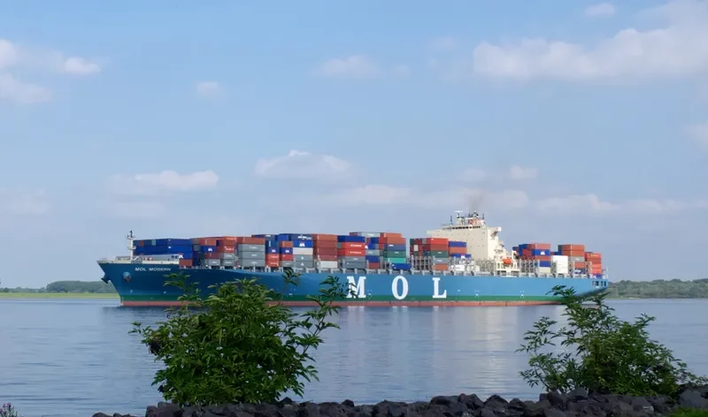 ONE MODERN Container Ship IMO 9475636 photo 8
