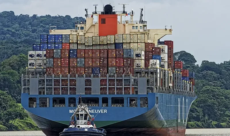 ONE MANEUVER Container Ship IMO 9475648 photo 2