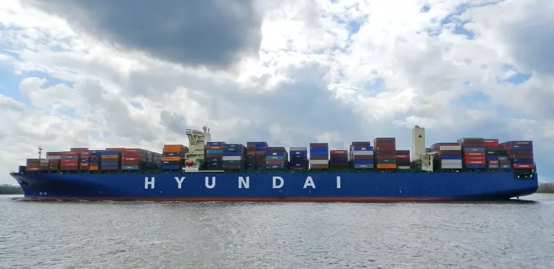 HYUNDAI RESPECT Container Ship IMO 9475674 photo 7