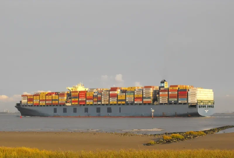 MAERSK ENPING Container Ship IMO 9475686 photo 5