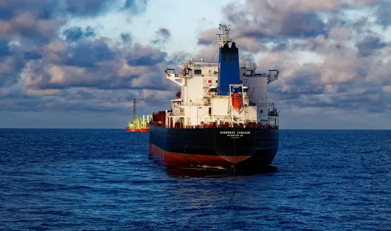 OVERSEAS CASCADE Tanker IMO 9475935 photo 6