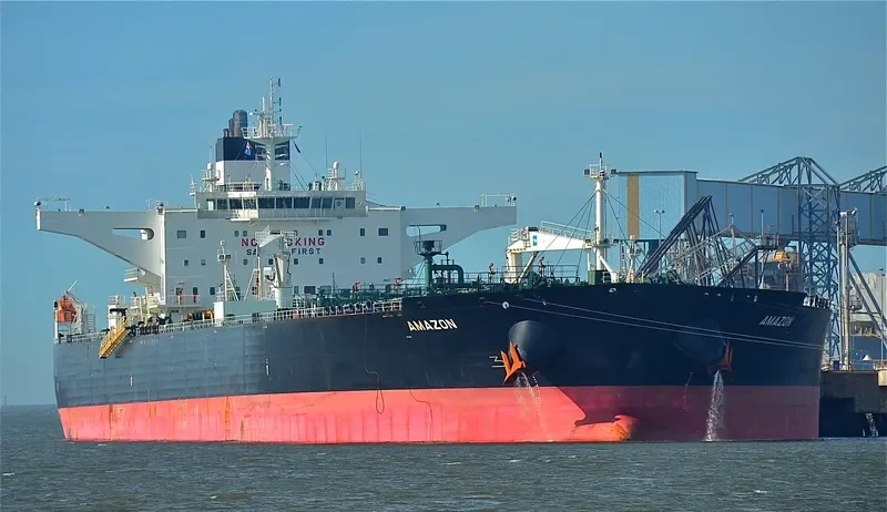 AMAZON Tanker IMO 9476654 photo 3