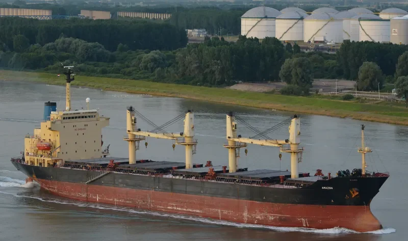 AMAZON Tanker IMO 9476654 photo 6