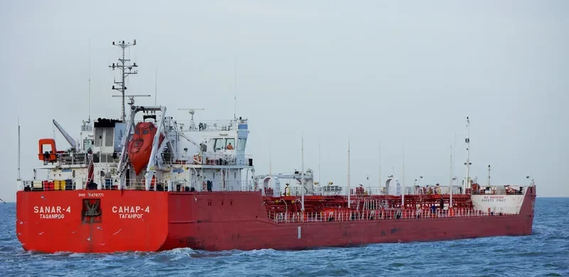 SANAR 4 Tanker IMO 9476771