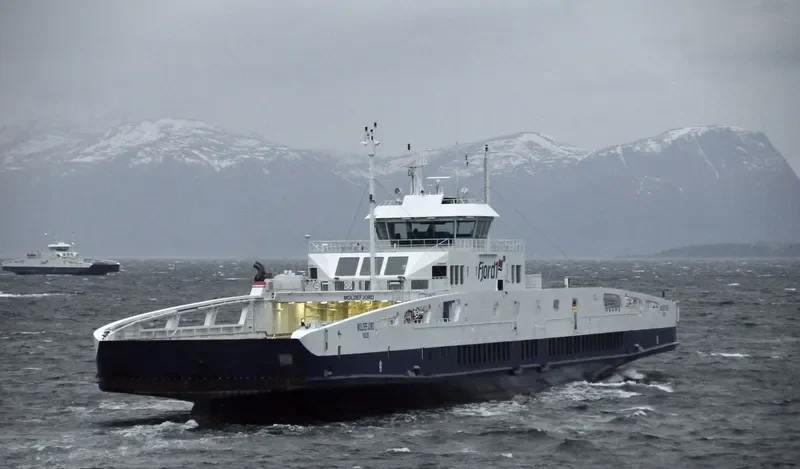 MOLDEFJORD Ro-Ro IMO 9477115 photo 10