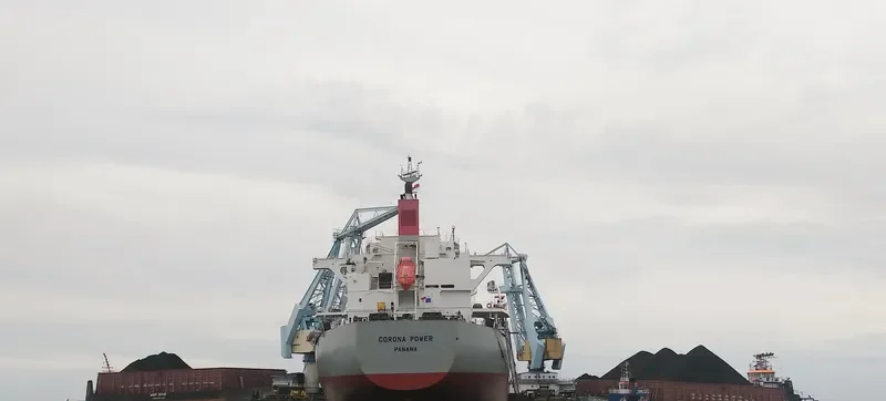 CORONA POWER Bulk Carrier IMO 9477189 photo 3
