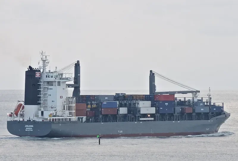 JULIANA Container Ship IMO 9477294 photo 3