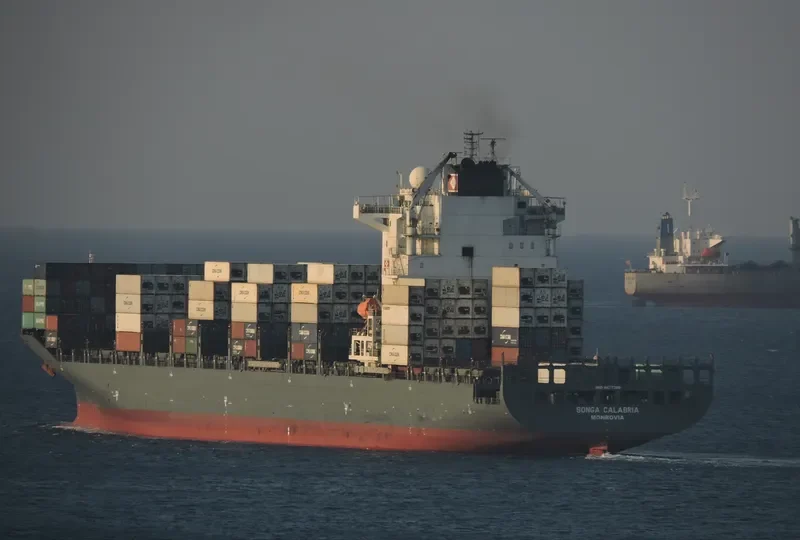 SONGA CALABRIA Container Ship IMO 9477309 photo 4