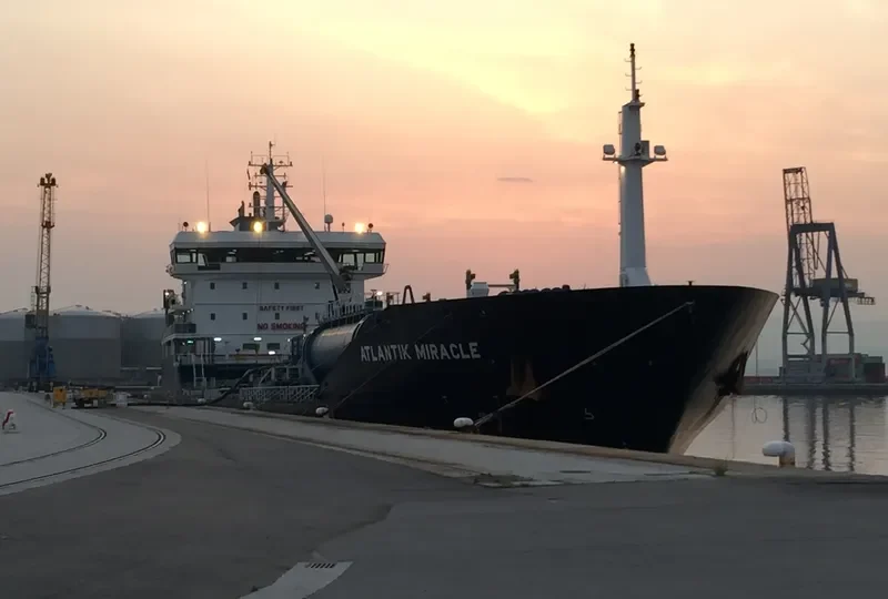 ATLANTIK MIRACLE Tanker IMO 9477490 photo 3