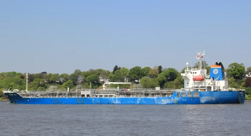 CHEM TAURUS Tanker IMO 9477505 photo 8