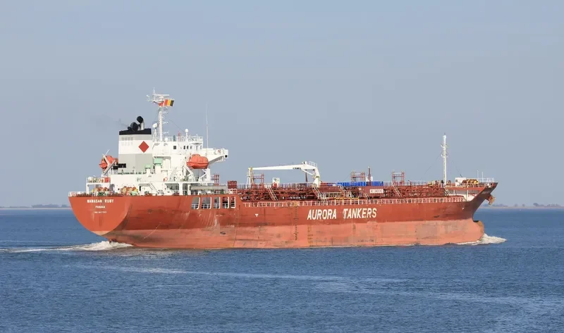 WAWASAN RUBY Tanker IMO 9477517 photo 5