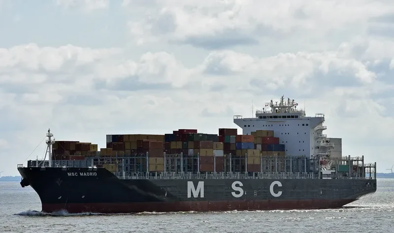 MTM SINGAPORE Tanker IMO 9477529 photo 3