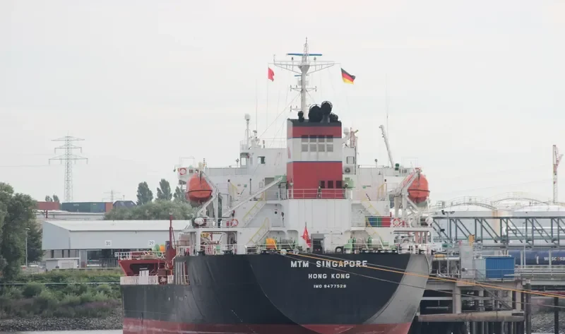 MTM SINGAPORE Tanker IMO 9477529 photo 10