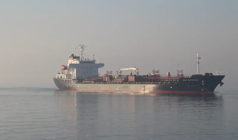 MTM ROTTERDAM Tanker IMO 9477567 photo 5