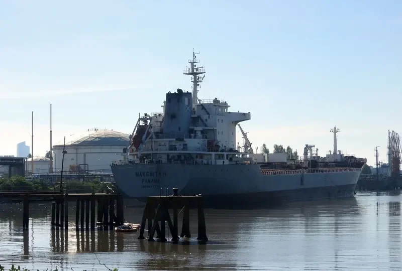 MAKENITA H Tanker IMO 9477775 photo 5