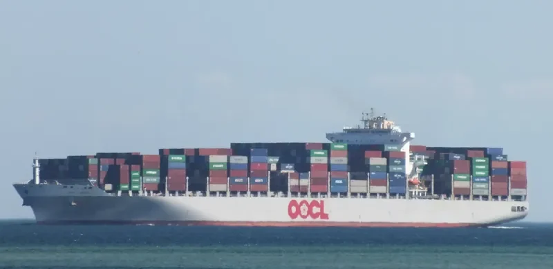 OOCL CANADA Container Ship IMO 9477880 photo 4
