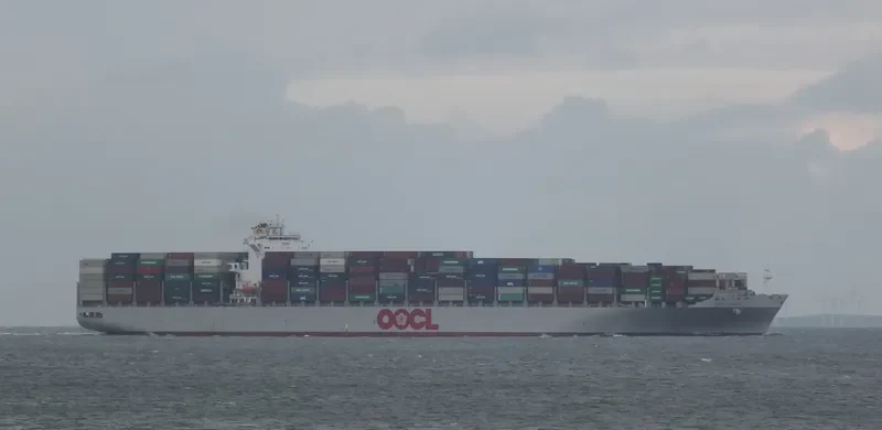 OOCL CANADA Container Ship IMO 9477880 photo 7