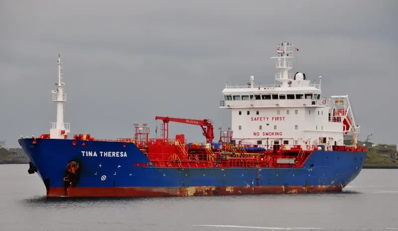 TINA THERESA Tanker IMO 9478298 photo 3