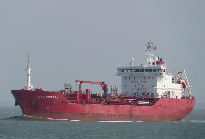 TINA THERESA Tanker IMO 9478298 photo 10