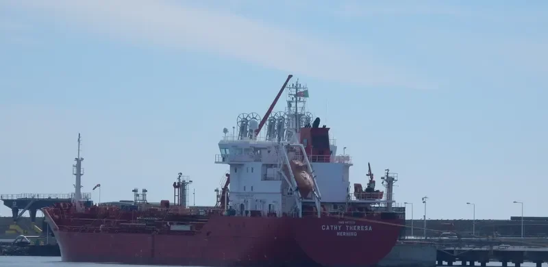 CATHY THERESA Tanker IMO 9478315 photo 5