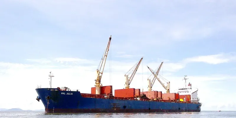 RHL JULIA Bulk Carrier IMO 9478901 photo 3