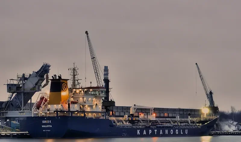 GUNES K Tanker IMO 9479553 photo 9