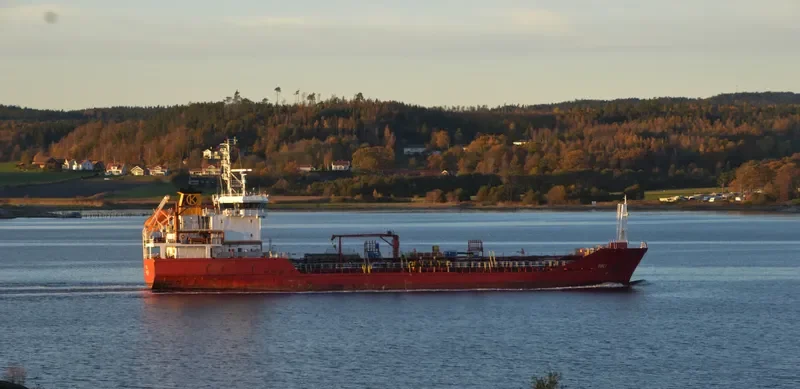 SELIN S Tanker IMO 9479670 photo 2