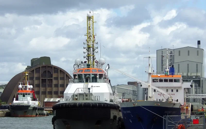 ARES Tanker IMO 9479694 photo 9