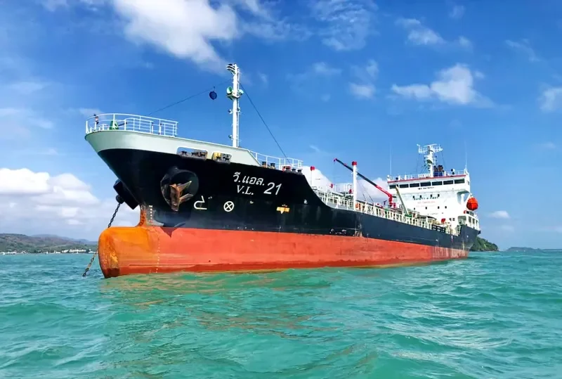 V.L.21 Tanker IMO 9479761 photo 6