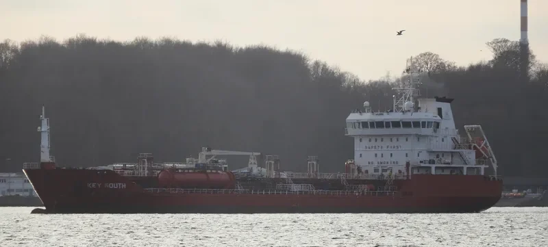 KEY SOUTH Tanker IMO 9479802 photo 9