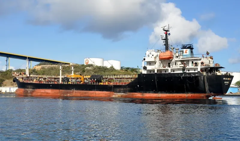 MARIA DEL CARMEN IV Tanker IMO 9479917 photo 2