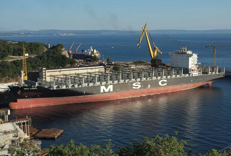MSC CADIZ Container Ship IMO 9480203 photo 8