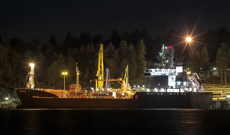 JOHANN ESSBERGER Tanker IMO 9480980 photo 8