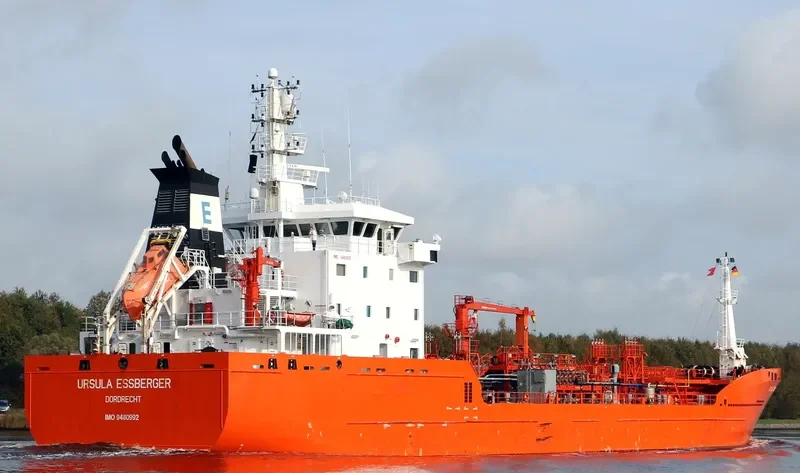 URSULA ESSBERGER Tanker IMO 9480992 photo 9