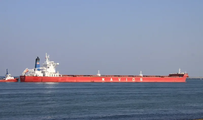 NAVIOS AURORA II Bulk Carrier IMO 9481245 photo 3