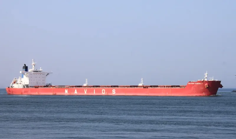 NAVIOS AURORA II Bulk Carrier IMO 9481245 photo 4