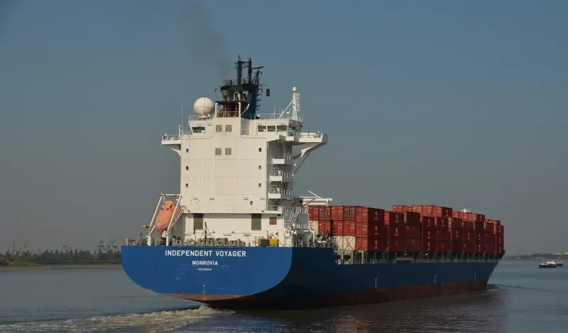 HAMMONIA BALTICA Container Ship IMO 9481532 photo 9