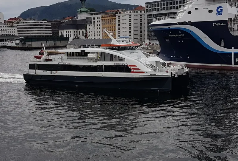 EKSPRESSEN Passenger Ship IMO 9481829 photo 4