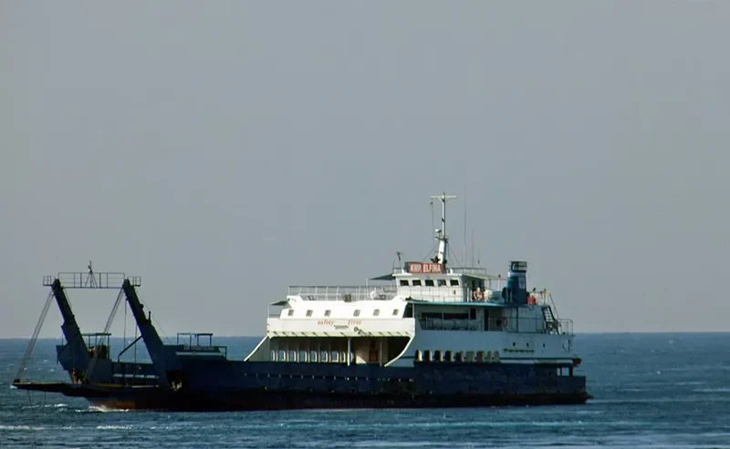 TRI SAKTI ELFINA Ro-Ro IMO 9482328 photo 2
