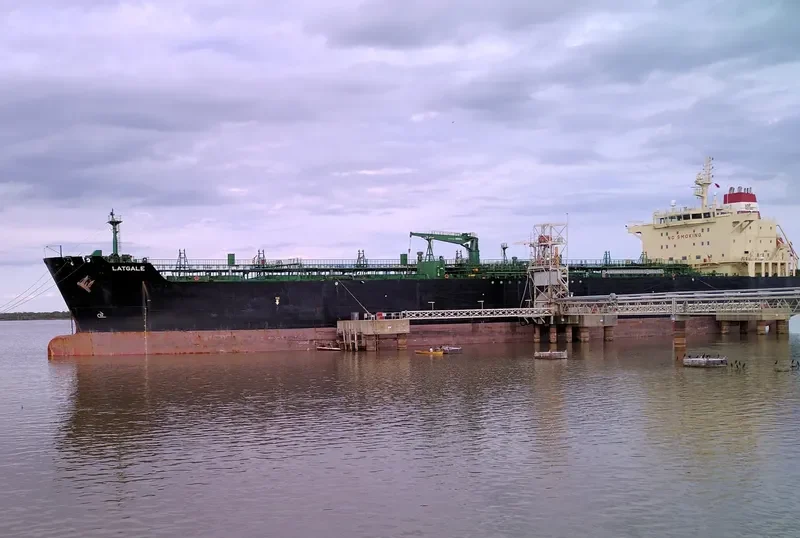 ELANDRA FJORD Tanker IMO 9482550 photo 8