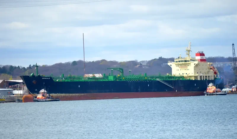 ELANDRA BALTIC Tanker IMO 9482562 photo 7