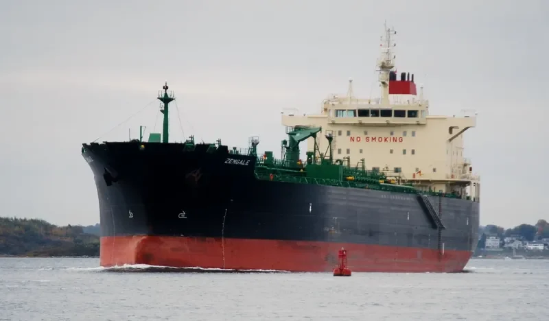 ELANDRA BALTIC Tanker IMO 9482562 photo 8