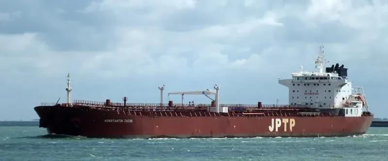 KONSTANTIN JACOB Tanker IMO 9482847 photo 2