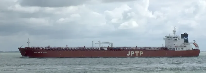 KONSTANTIN JACOB Tanker IMO 9482847 photo 4