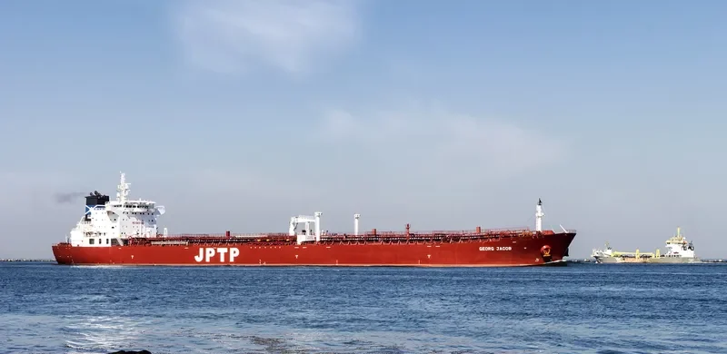 GEORG JACOB Tanker IMO 9482859 photo 4