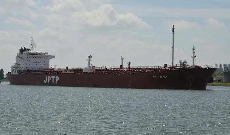 TILL JACOB Tanker IMO 9482861 photo 4