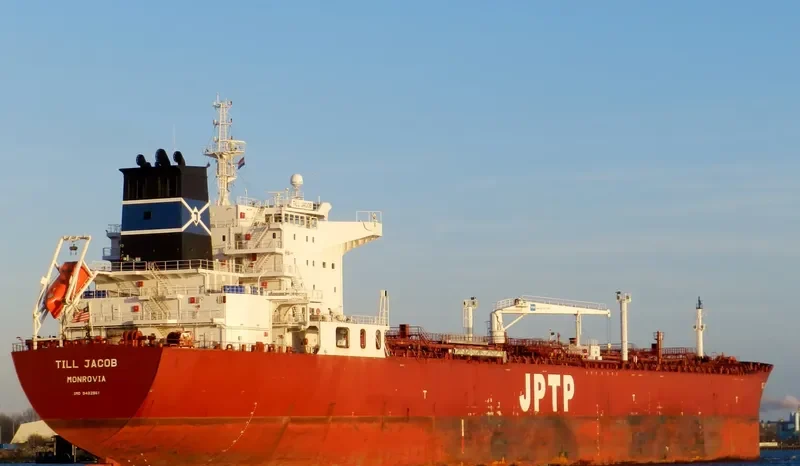 TILL JACOB Tanker IMO 9482861 photo 6