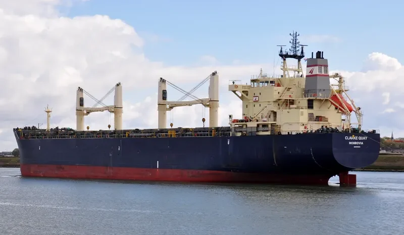 CLARKE QUAY Bulk Carrier IMO 9483231 photo 4