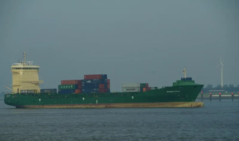 X PRESS ELBE Container Ship IMO 9483669 photo 4